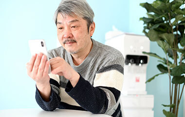 アプリを活用し聴力の状態を把握する。